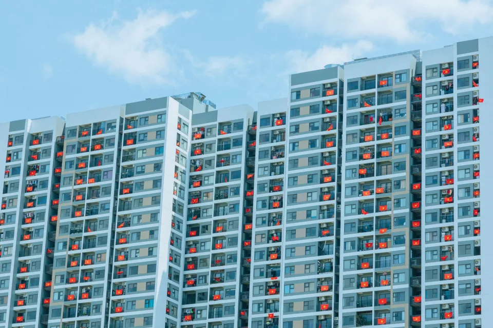 Đội ngũ chuyên viên tại văn phòng